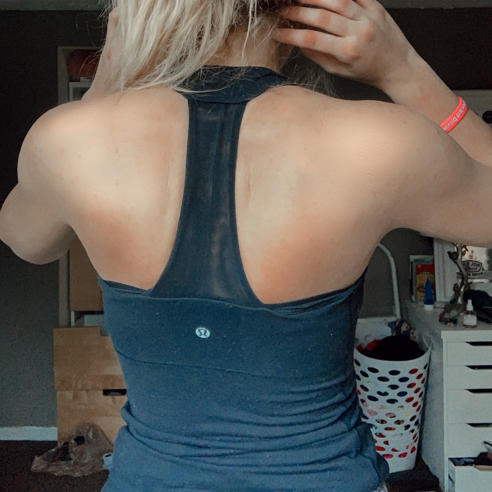 lulu lemon work out tank.